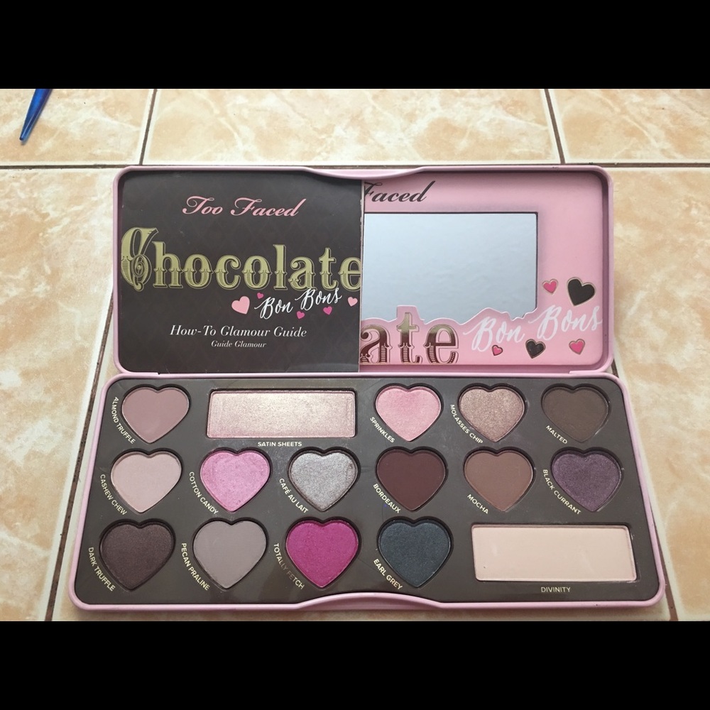 Too Faced Chocolate Bon Bons Pallette